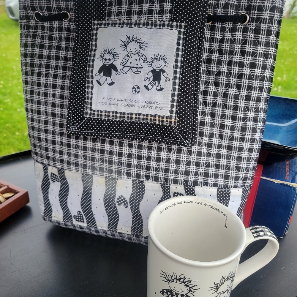 Black and White Checkered Tote Bag with Mug